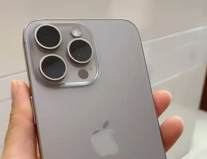 香坊iPhone15序列号查询分享如何查找苹果15手机序列号的位置